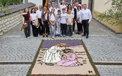 KF Kümmersbruck legt Blumenteppich